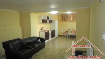 inchiriez-apartament-4-camere-calea-poplacii