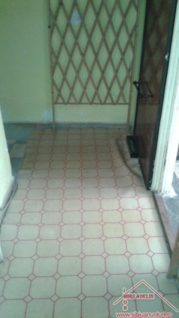 vand-apartament-2-camere-zona-terezian-3