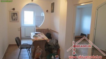 inchiriez-apartament-3-camere-calea-dumbravii