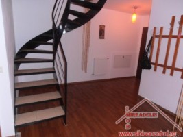 inchiriez-apartament-3-camere-zona-interex-4