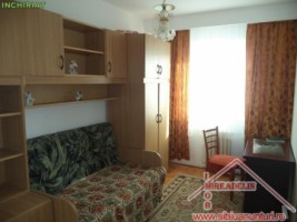 inchiriez-apartament-3-camere-valea-aurie