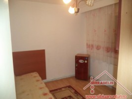 inchiriez-apartament-2-camere-vasile-aaron-2