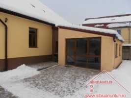 inchiriez-casa-6-camere-zona-terezian-10