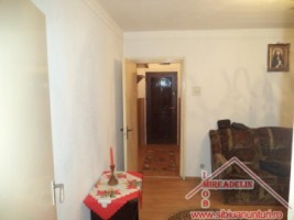 vand-apartament-2-camere-vasile-aaron