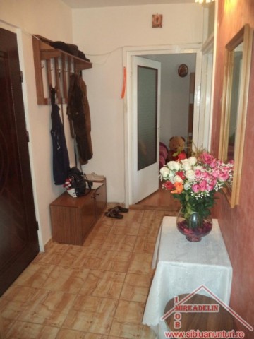 vand-apartament-2-camere-terezian-3