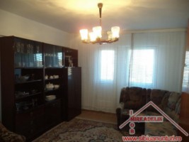 inchiriez-3-camere-decomandate-zona-spitalul-judetean-3