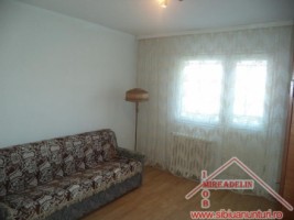 inchiriez-3-camere-decomandate-zona-spitalul-judetean-4