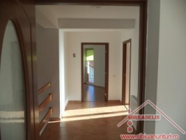 inchiriez-casa-cu-5-camere-in-turnisor-3