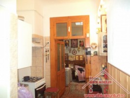 vand-garsoniera-la-casa-zona-centrala-3