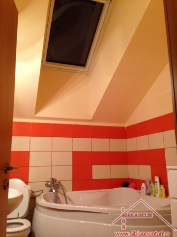 inchiriez-casa-cu-3-camere-in-sura-mare-4