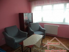 inchiriez-apartament-2-camere-mihai-viteazu-langa-biserica-2