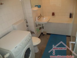 inchiriez-apartament-2-camere-mihai-viteazu-langa-biserica-5