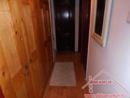 inchiriez-apartament-3-camere-b-dul-mihai-viteazu-2