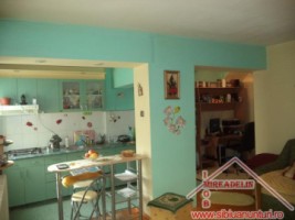 vand-casa-7-camere-zona-terezian-2
