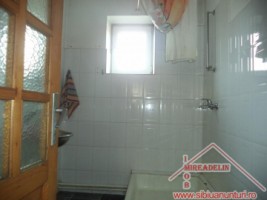 vand-casa-7-camere-zona-terezian-11