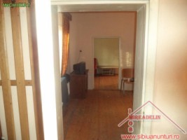 inchiriez-apartament-2-camere-zona-9-mai