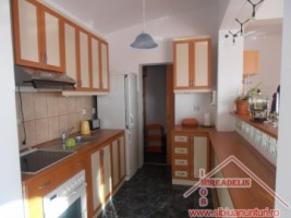 inchiriez-apartament-3-camere-zona-calea-poplacii-2