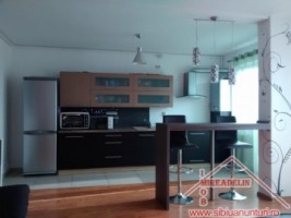 inchiriez-apartament-2-camere-in-zona-vasile-aaron-langa-hipermarket-uri-1