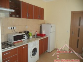 inchiriez-apartament-2-camere-la-casa-zona-9-mai-3