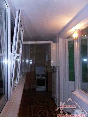 inchiriez-apartament-2-camere-zona-piata-rahovei-2