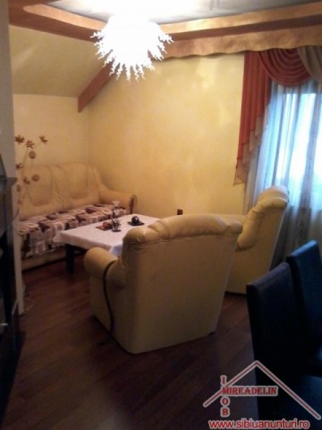 inchiriez-casa-cu-5-camere-zona-centrla-5