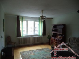 inchiriez-apartament-3-camere-terezian-1