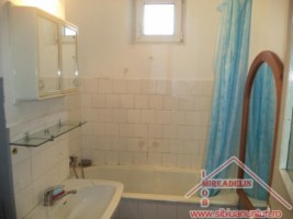 inchiriez-apartament-2camere-hipodrom-i-3