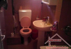 vand-apartament-2-camere-zona-centrala-5