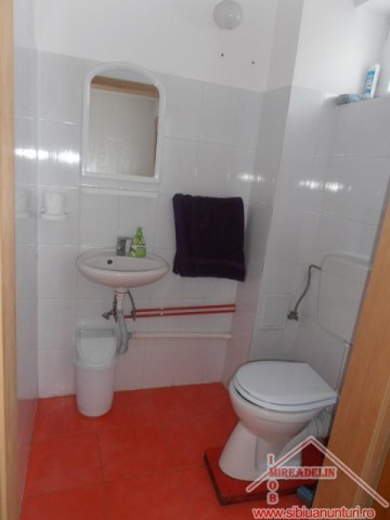 inchiriez-spatiu-comercial-110-mp-zona-centrala-5