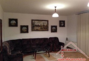 inchiriez-casa-5-camere-zona-lazaret