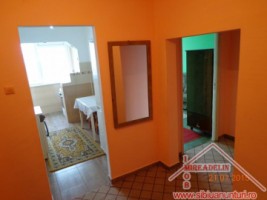 vand-apartament-2camere-zona-hipodrom-iii-3