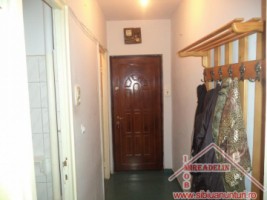 vand-apartament-2-camere-vasile-aaron