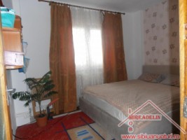 vand-apartament-2-camere-valea-aurie-3