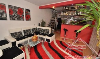 vand-apartament-3-camere-zona-vasile-aaron
