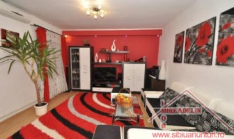 vand-apartament-3-camere-zona-vasile-aaron-2