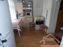 vand-apartament-40-mpdependinte-ultracentral-2