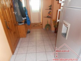 inchiriez-apartament-3-camere-zona-calea-poplacii-5