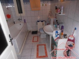 inchiriez-apartament-3-camere-zona-calea-poplacii-7