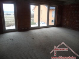 vand-apartamente-3-camere-la-vila-calea-cisnadiei-1