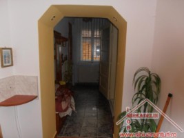 inchiriez-garsoniera-zona-strand-2