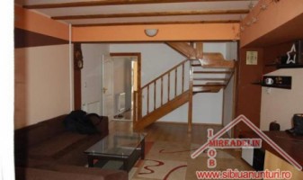 vand-apartament-5-camere-zona-turnisor-1