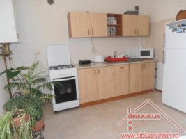 vand-apartament-2-3-camere-zona-compa-2