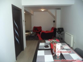 vand-apartament-4-camere-tip-penthouse-calea-poplacii-2