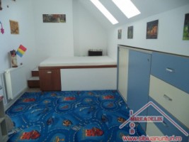 vand-apartament-4-camere-tip-penthouse-calea-poplacii-6