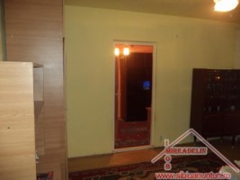 inchiriez-apartament-2-cam-vasile-aaron-2