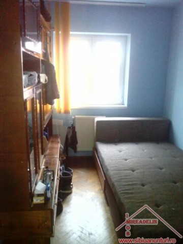 inchiriez-apartament-3-camere-calea-dumbravii-2