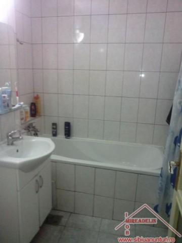 inchiriez-apartament-3-camere-calea-dumbravii-5