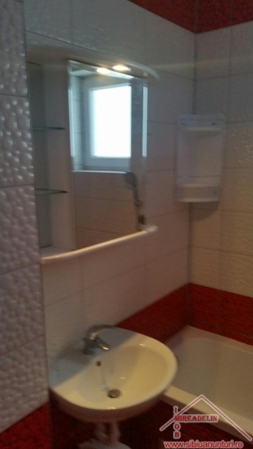 inchiriez-apartament-2-camere-zona-dedeman-9