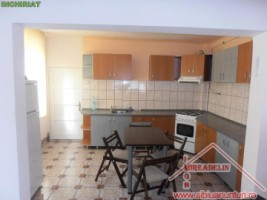 inchiriez-apartament-la-casa-2-camere-zona-lazaret