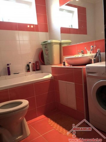 inchiriez-apartament-3-camere-zona-turnisor-6